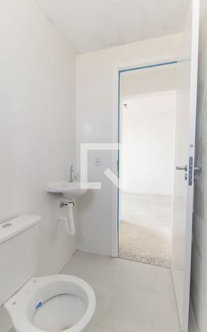 Apartamento à venda com 50m², 2 quartos e 1 vaga Apartamento à venda com 50m², 2 quartos e 1 vagaBanheiro