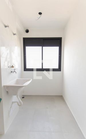 Apartamento à venda com 50m², 2 quartos e 1 vaga Apartamento à venda com 50m², 2 quartos e 1 vagaÁrea de Serviço