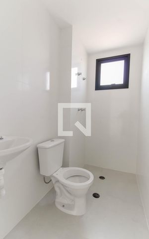 Apartamento à venda com 50m², 2 quartos e sem vaga Apartamento à venda com 50m², 2 quartos e sem vagaBanheiro