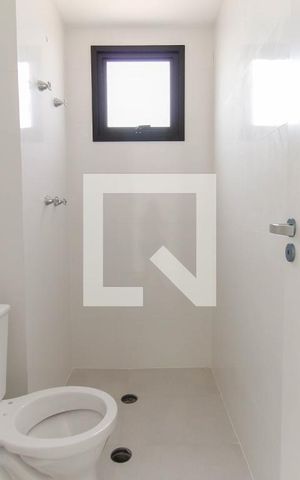 Apartamento à venda com 50m², 2 quartos e sem vaga Apartamento à venda com 50m², 2 quartos e sem vagaBanheiro