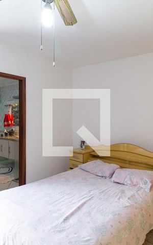 Casa à venda com 224m², 5 quartos e 3 vagasSuíte