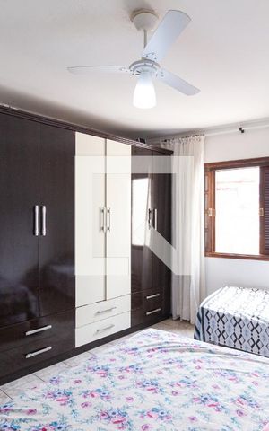 Casa à venda com 224m², 5 quartos e 3 vagasQuarto 2