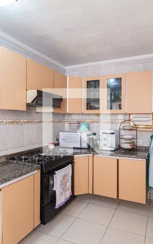 Casa à venda com 224m², 5 quartos e 3 vagasCozinha e área de serviço