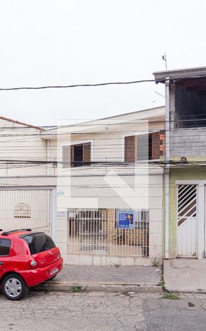 Casa à venda com 224m², 5 quartos e 3 vagasFachada