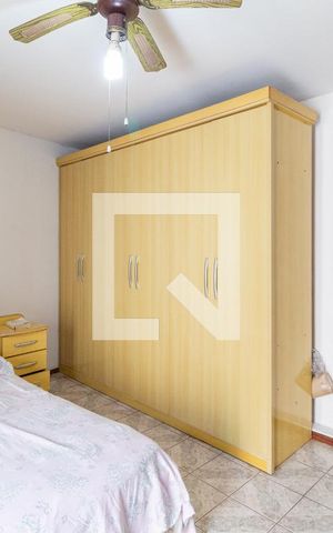 Casa à venda com 224m², 5 quartos e 3 vagasSuíte