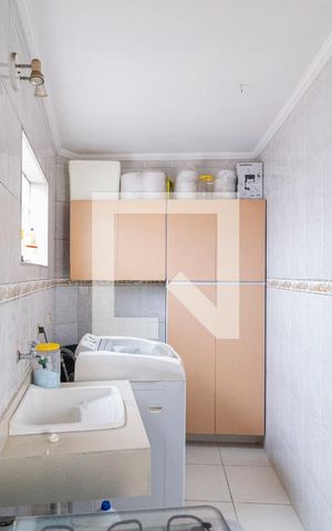Casa à venda com 224m², 5 quartos e 3 vagasCozinha e área de serviço
