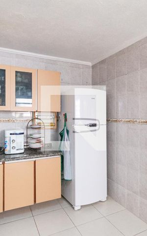 Casa à venda com 224m², 5 quartos e 3 vagasCozinha e área de serviço