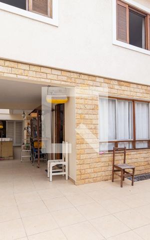 Casa à venda com 224m², 5 quartos e 3 vagasGaragem
