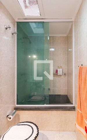 Casa à venda com 224m², 5 quartos e 3 vagasBanheiro