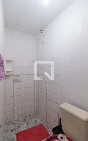 Casa à venda com 224m², 5 quartos e 3 vagasBanheiro