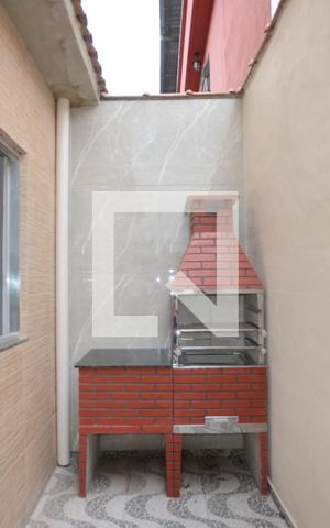Casa para alugar com 110m², 2 quartos e sem vagaChurrasqueira