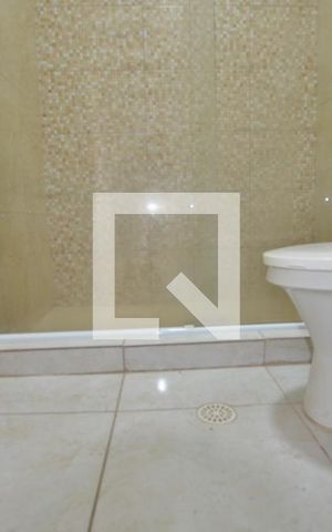 Casa para alugar com 110m², 2 quartos e sem vagaBanheiro da Sala
