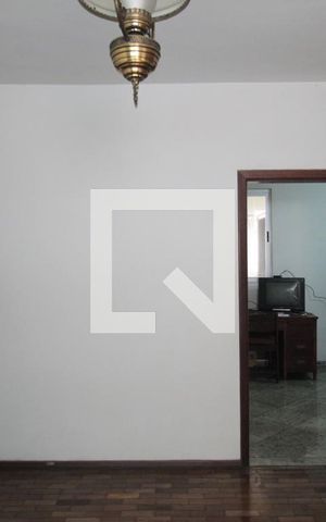 Apartamento à venda com 130m², 4 quartos e 2 vagasSala