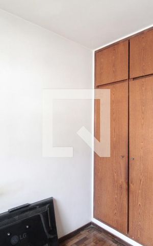 Apartamento à venda com 130m², 4 quartos e 2 vagasQuarto 2