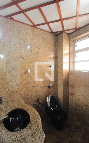 Apartamento à venda com 130m², 4 quartos e 2 vagasBanheiro Social