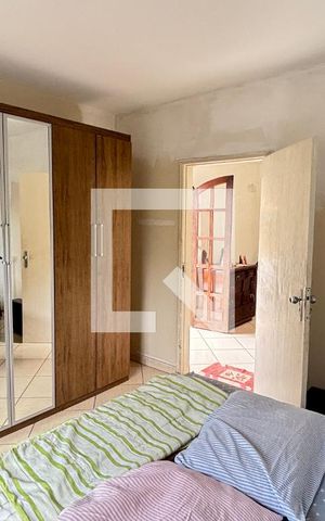 Casa para alugar com 196m², 3 quartos e 3 vagas Casa para alugar com 196m², 3 quartos e 3 vagasQuarto 1