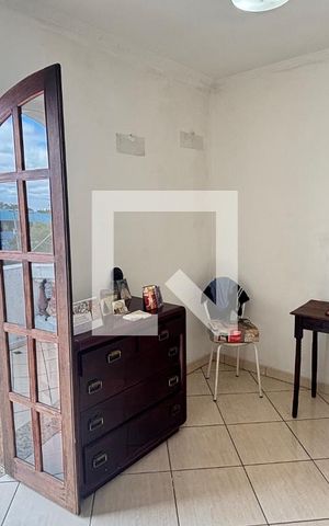 Casa para alugar com 196m², 3 quartos e 3 vagas Casa para alugar com 196m², 3 quartos e 3 vagasQuarto 1
