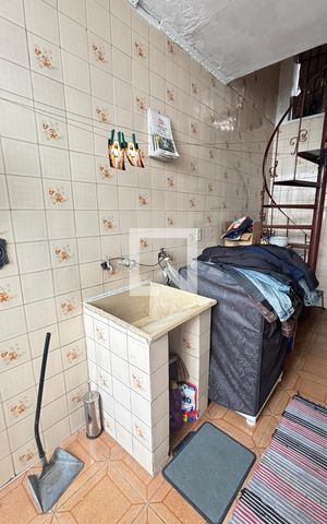 Casa para alugar com 196m², 3 quartos e 3 vagas Casa para alugar com 196m², 3 quartos e 3 vagasÁrea de Serviço