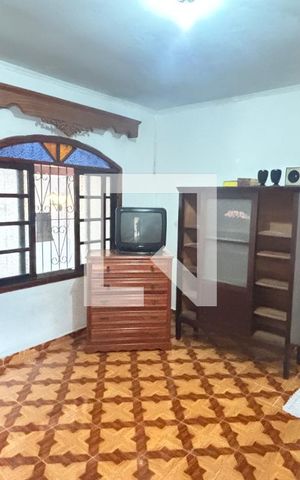 Casa para alugar com 196m², 3 quartos e 3 vagas Casa para alugar com 196m², 3 quartos e 3 vagasQuarto 3