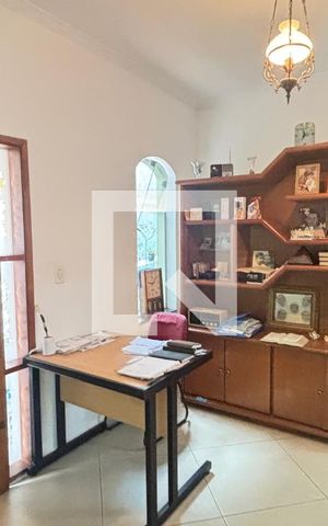 Casa para alugar com 196m², 3 quartos e 3 vagas Casa para alugar com 196m², 3 quartos e 3 vagasSala - Sala de Jantar
