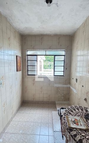 Casa para alugar com 196m², 3 quartos e 3 vagas Casa para alugar com 196m², 3 quartos e 3 vagasQuarto 3