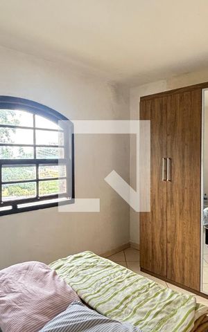 Casa para alugar com 196m², 3 quartos e 3 vagas Casa para alugar com 196m², 3 quartos e 3 vagasQuarto 1
