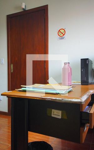 Casa à venda com 257m², 4 quartos e 2 vagasQuarto 1