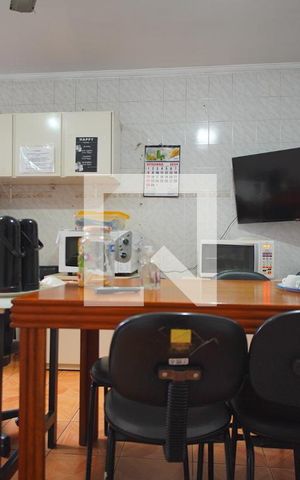 Casa à venda com 257m², 4 quartos e 2 vagasCozinha