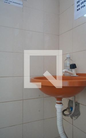 Casa à venda com 257m², 4 quartos e 2 vagasBanheiro de Serviço