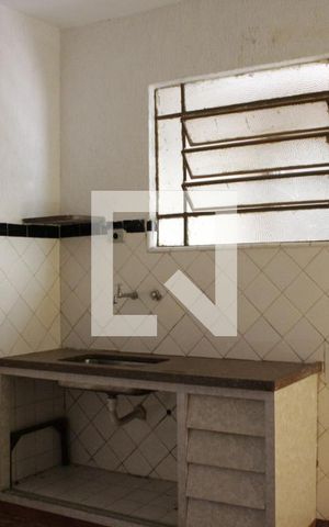 Casa à venda com 176m², 4 quartos e 2 vagasCozinha Edícula