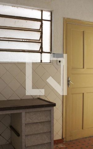 Casa à venda com 176m², 4 quartos e 2 vagasCozinha Edícula