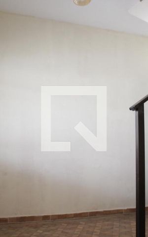 Casa à venda com 176m², 4 quartos e 2 vagasSala