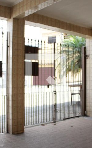 Casa à venda com 176m², 4 quartos e 2 vagasGaragem