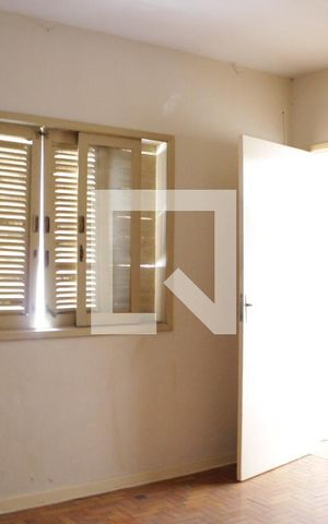 Casa à venda com 176m², 4 quartos e 2 vagasQuarto 3