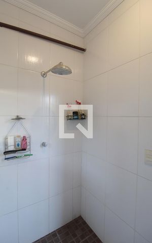 Casa à venda com 492m², 3 quartos e 3 vagasSauna
