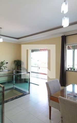 Casa à venda com 492m², 3 quartos e 3 vagasCopa
