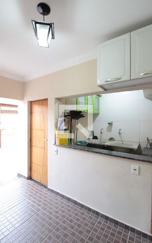 Casa à venda com 492m², 3 quartos e 3 vagasÁrea de Serviço