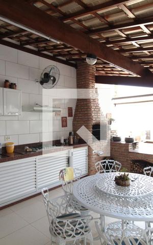 Casa à venda com 492m², 3 quartos e 3 vagasÁrea Gourmet