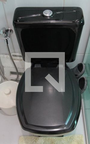 Casa à venda com 492m², 3 quartos e 3 vagasBanheiro Social