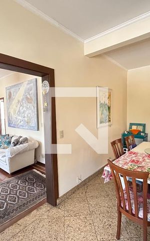 Casa para alugar com 500m², 6 quartos e 2 vagas Casa para alugar com 500m², 6 quartos e 2 vagasCasa 1