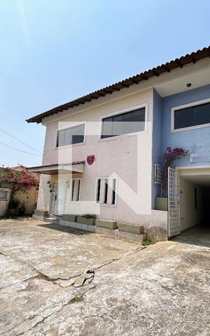 Casa para alugar com 500m², 6 quartos e 2 vagas Casa para alugar com 500m², 6 quartos e 2 vagasFachada da casa