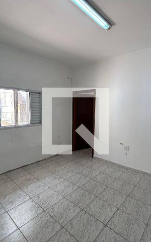 Casa para alugar com 500m², 6 quartos e 2 vagas Casa para alugar com 500m², 6 quartos e 2 vagasCasa 4