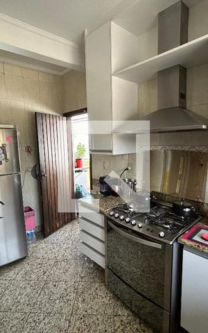 Casa para alugar com 500m², 6 quartos e 2 vagas Casa para alugar com 500m², 6 quartos e 2 vagasCasa 1