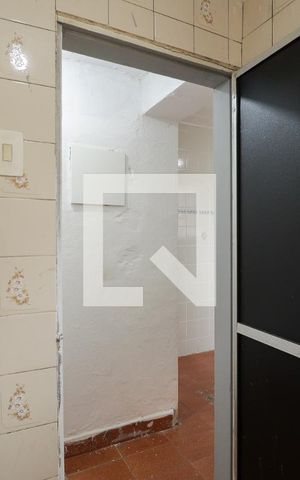 Casa para alugar com 40m², 1 quarto e 1 vagaBanheiro