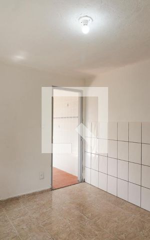 Casa para alugar com 40m², 1 quarto e 1 vagaSala/Quarto