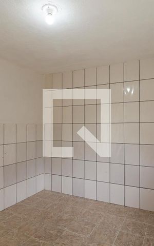 Casa para alugar com 40m², 1 quarto e 1 vagaSala/Quarto