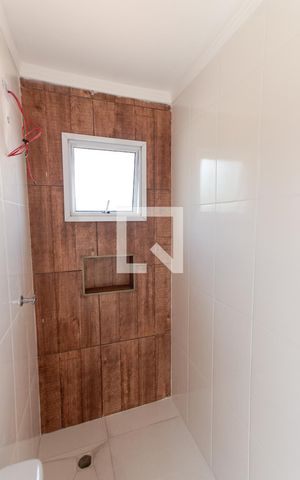 Apartamento à venda com 46m², 2 quartos e sem vaga Apartamento à venda com 46m², 2 quartos e sem vagaBanheiro