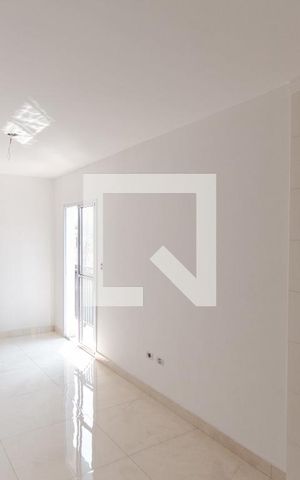 Apartamento à venda com 43m², 2 quartos e sem vaga Apartamento à venda com 43m², 2 quartos e sem vagaSala e Cozinha