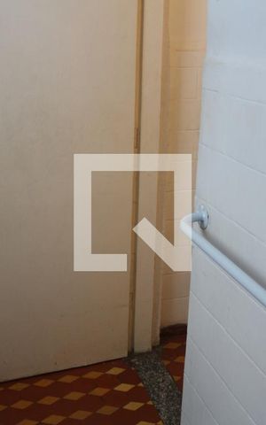 Casa à venda com 110m², 2 quartos e 1 vagaBanheiro 1