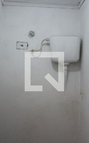 Casa à venda com 110m², 2 quartos e 1 vagaBanheiro 2